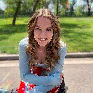 Meet your Posher, Katie